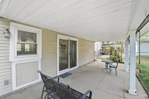 Exterior - 11489 Gravenhurst Dr, Cincinnati, OH 45231 photo 10 of 11