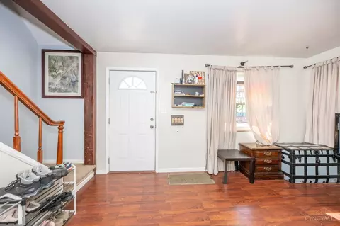 Entry Way - 4730 Hardwick Dr, Cincinnati, OH 45238 photo 1 of 1