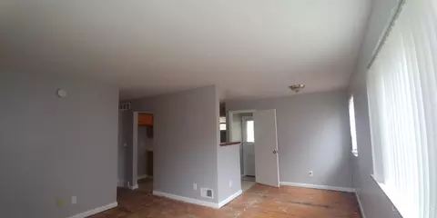 Living - 749 Wilbud Dr, Cincinnati, OH 45205 photo 3 of 4