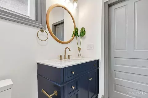 Bath - 1605 Ruth Ave, Cincinnati, OH 45207 photo 6 of 6