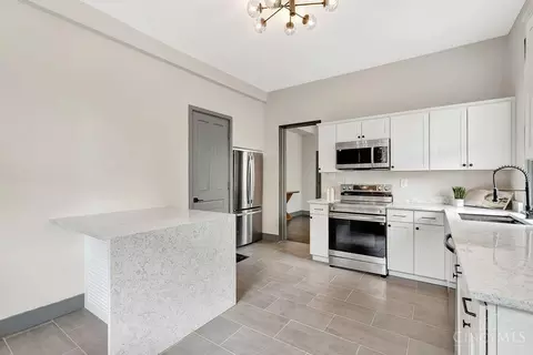 Kitchen - 1605 Ruth Ave, Cincinnati, OH 45207 photo 1 of 3