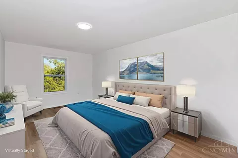 Bedroom - 2161 Crest Rd, Forest Park, OH 45240 photo 1 of 5
