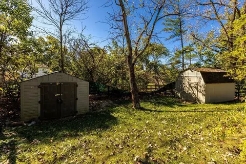 Exterior - 2161 Crest Rd, Forest Park, OH 45240 photo 9 of 9