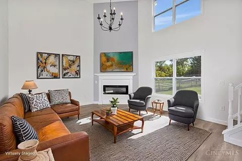 Living - 2161 Crest Rd, Forest Park, OH 45240 photo 6 of 9