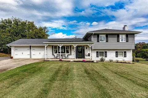 3236 Minton Rd, Hamilton, OH 45013