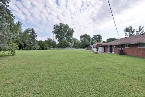 Exterior - 9095 Heather Dr, Centerville, OH 45458 photo 8 of 11