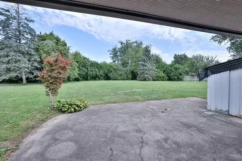 Exterior - 9095 Heather Dr, Centerville, OH 45458 photo 4 of 11