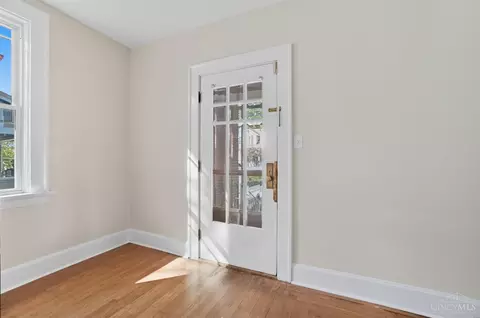 Entry Way - 3017 Hull Ave, Cincinnati, OH 45211 photo 1 of 7