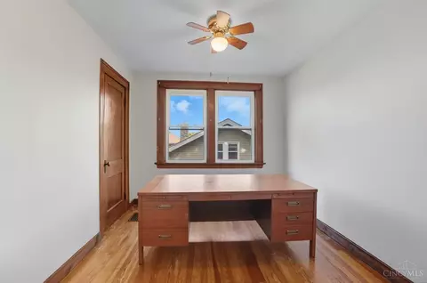 Bedroom - 3017 Hull Ave, Cincinnati, OH 45211 photo 6 of 7