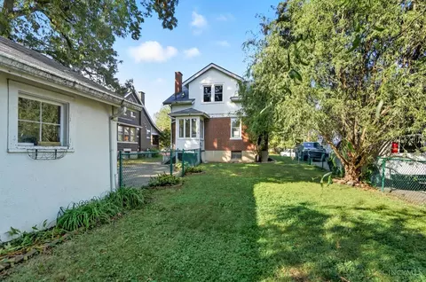 Exterior - 3017 Hull Ave, Cincinnati, OH 45211 photo 6 of 8