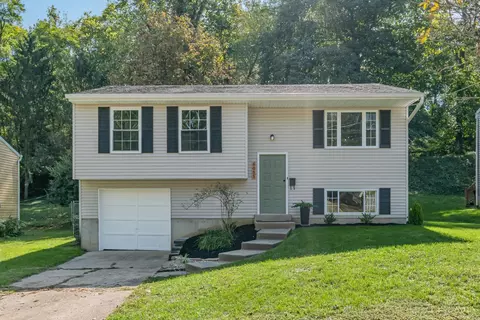 6055 Tridale Ct, Cincinnati, OH 45230