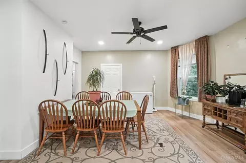 Dining - 844 Windham Ave, Cincinnati, OH 45229 photo 2 of 5