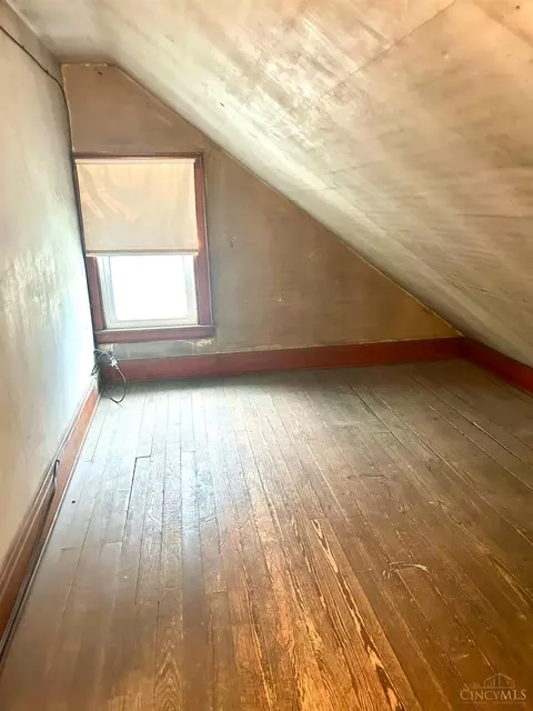3935 Warwick Ave, Cincinnati, OH 45229 photo 32