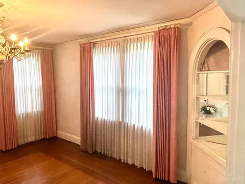 3935 Warwick Ave, Cincinnati, OH 45229 photo 10