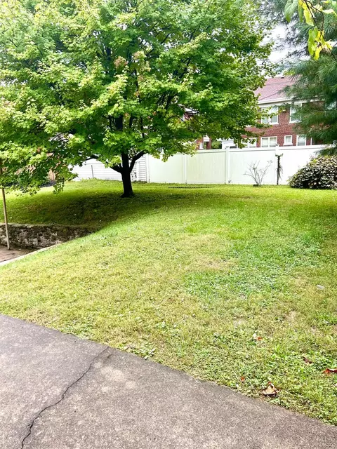 3935 Warwick Ave, Cincinnati, OH 45229 photo 39