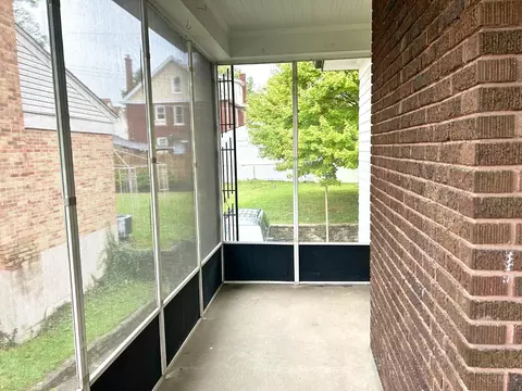 3935 Warwick Ave, Cincinnati, OH 45229 photo 6