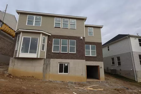 Exterior - 4012 Trailside Dr, Green Twp, OH 45248 photo 3 of 5