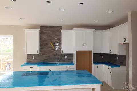 Kitchen - 4012 Trailside Dr, Green Twp, OH 45248 photo 3 of 3