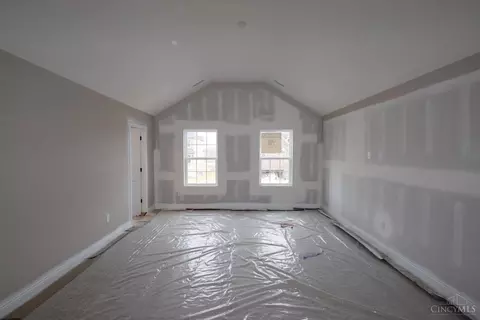 Bedroom - 4012 Trailside Dr, Green Twp, OH 45248 photo 3 of 8