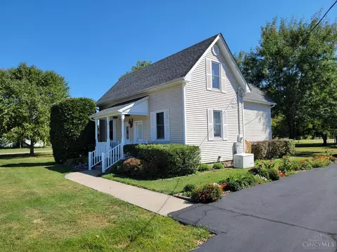 422 Eastern Ave, Sunman, IN 47041 photo 2
