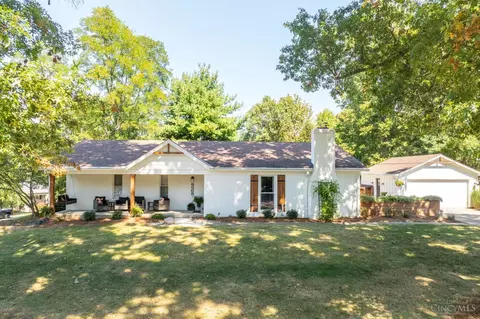 9508 Southgate Dr, Blue Ash, OH 45241