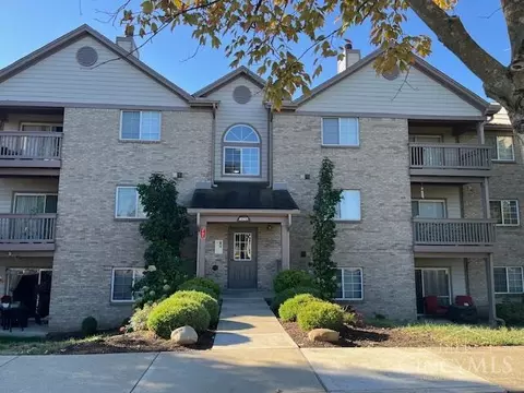 8397 Spring Valley Ct, West Chester, OH 45069