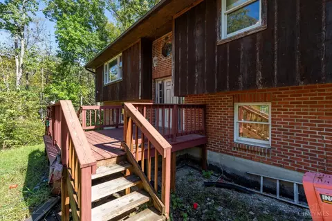 1043 Cowan Creek Rd, Clarksville, OH 45113