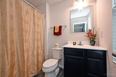 Bath - 5669 Julia Kate Dr, Morrow, OH 45152 photo 2 of 3