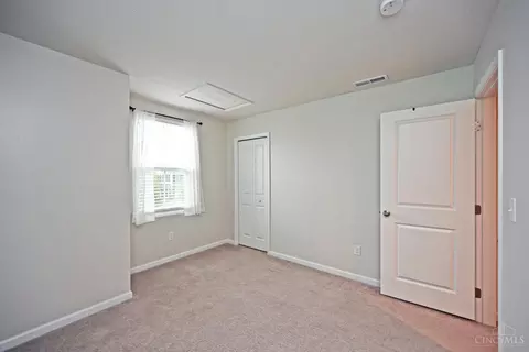 Bedroom - 5669 Julia Kate Dr, Morrow, OH 45152 photo 10 of 13