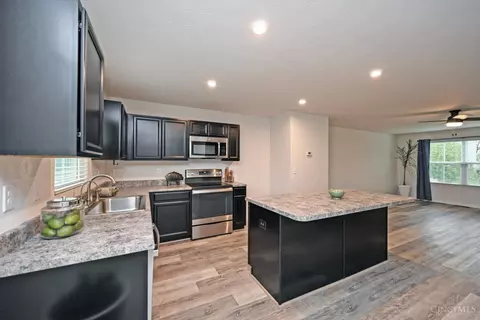 Kitchen - 5669 Julia Kate Dr, Morrow, OH 45152 photo 3 of 3
