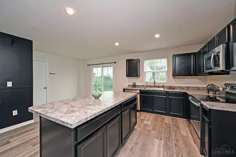 Kitchen - 5669 Julia Kate Dr, Morrow, OH 45152 photo 1 of 3