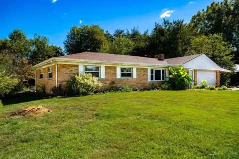 4220 Forsythia Dr, Cincinnati, OH 45245