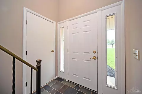 702 Levitt Pl, Cincinnati, OH 45245 photo 5