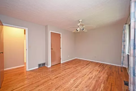 702 Levitt Pl, Cincinnati, OH 45245 photo 29