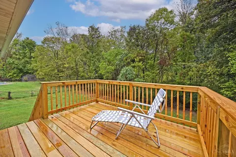702 Levitt Pl, Cincinnati, OH 45245 photo 39