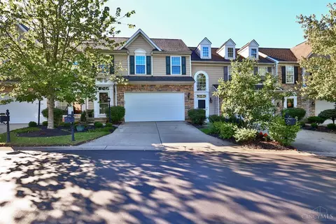 115 Fox Hills Ln, North Bend, OH 45052