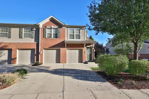 7222 English Dr, Newtown, OH 45244