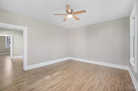 Living - 210 Vine St, Reading, OH 45215 photo 3 of 6