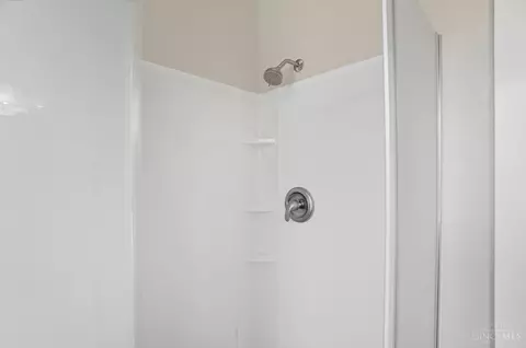 Bath - 210 Vine St, Reading, OH 45215 photo 8 of 8