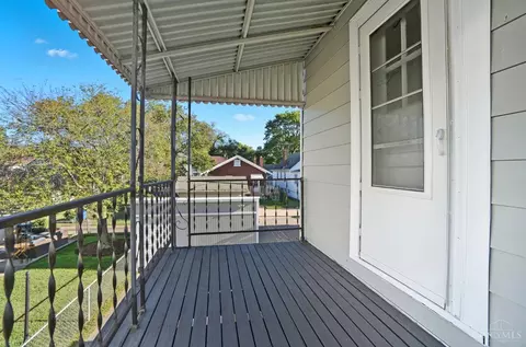Exterior - 210 Vine St, Reading, OH 45215 photo 10 of 19