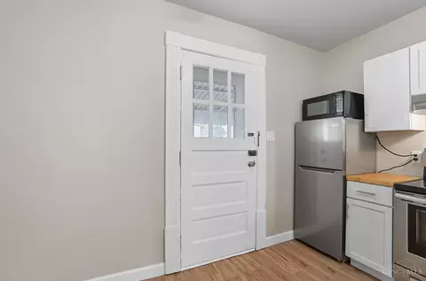 Entry Way - 210 Vine St, Reading, OH 45215 photo 2 of 4
