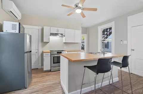 Kitchen - 210 Vine St, Reading, OH 45215 photo 1 of 11