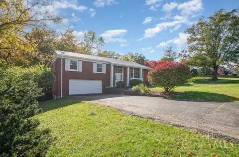 6248 Coachlite Way, Madeira, OH 45243