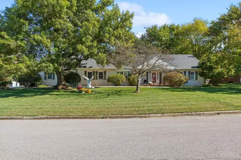 379 Virginia Cir, Wilmington, OH 45177
