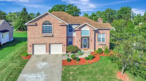 11897 Winston Cir, Forest Park, OH 45240