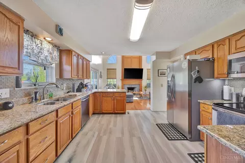 Kitchen - 11897 Winston Cir, Forest Park, OH 45240 photo 1 of 3
