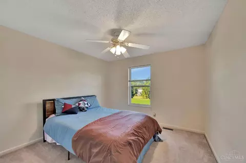 Bedroom - 11897 Winston Cir, Forest Park, OH 45240 photo 5 of 6