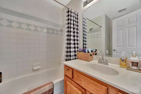 Bath - 11897 Winston Cir, Forest Park, OH 45240 photo 4 of 4