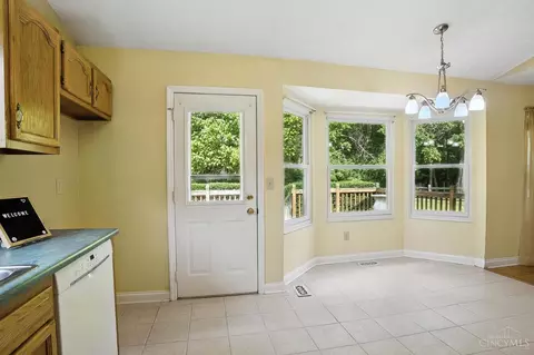 4653 Cardinal Dr, Cincinnati, OH 45244 photo 12