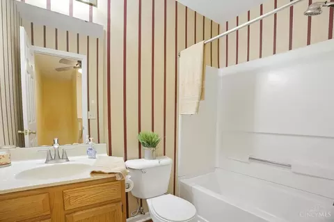 4653 Cardinal Dr, Cincinnati, OH 45244 photo 30